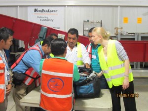 481403_625055940855349_442889404_n