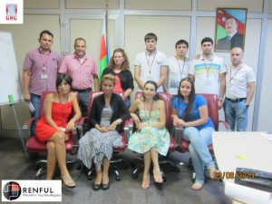 1175230_676272782400331_157437545_n