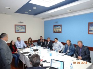 67010_697839306910345_1583074192_n